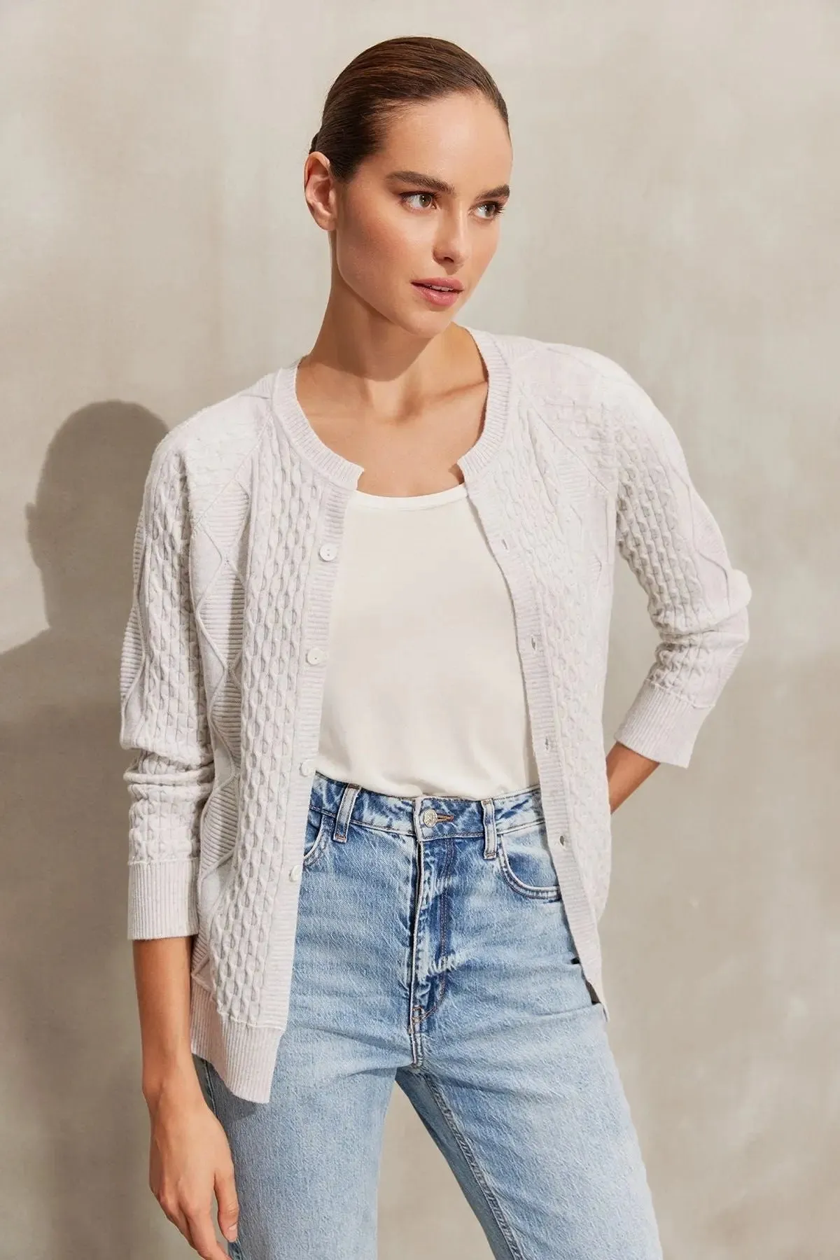 Ecru Cashmere and Merino Wool Blended Recycle Cashmere Women's Cardigan with Recycled Hair Braid Detail