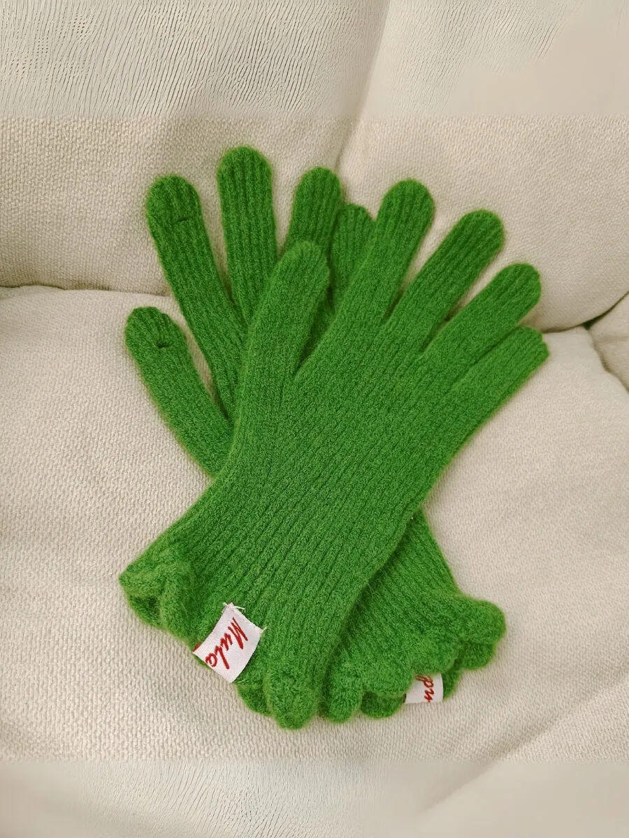 Wool Blend Curve Seam Knit Mittens