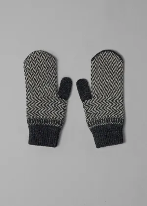 Zig Zag Jacquard Mittens | Graphite